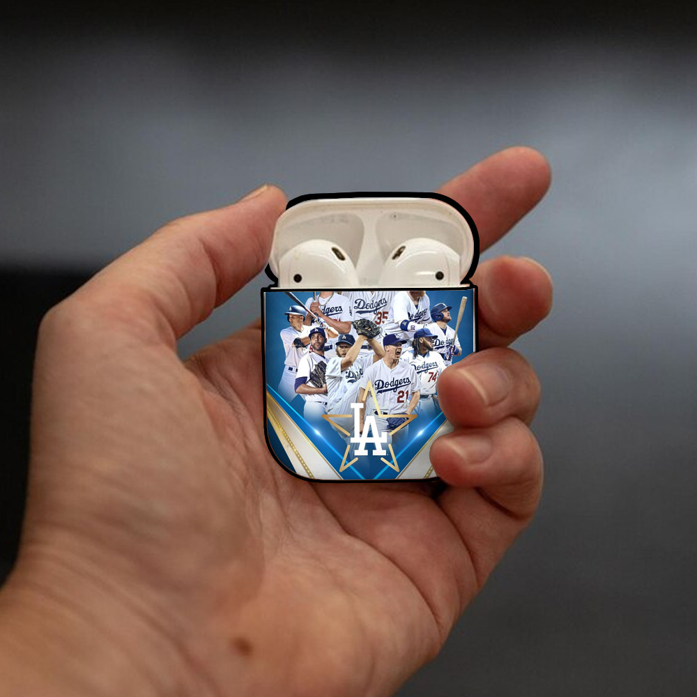  AirPods 2 Case Hard Shell Black, Flexible PC Material, Precise Cutouts, Full Protection, Anti-Fingerprint, Washable, Includes Keychain – Durable & Slim Design