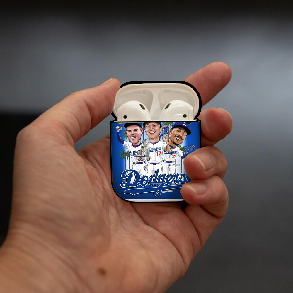  AirPods 2 Case Hard Shell Black, Flexible PC Material, Precise Cutouts, Full Protection, Anti-Fingerprint, Washable, Includes Keychain – Durable & Slim Design