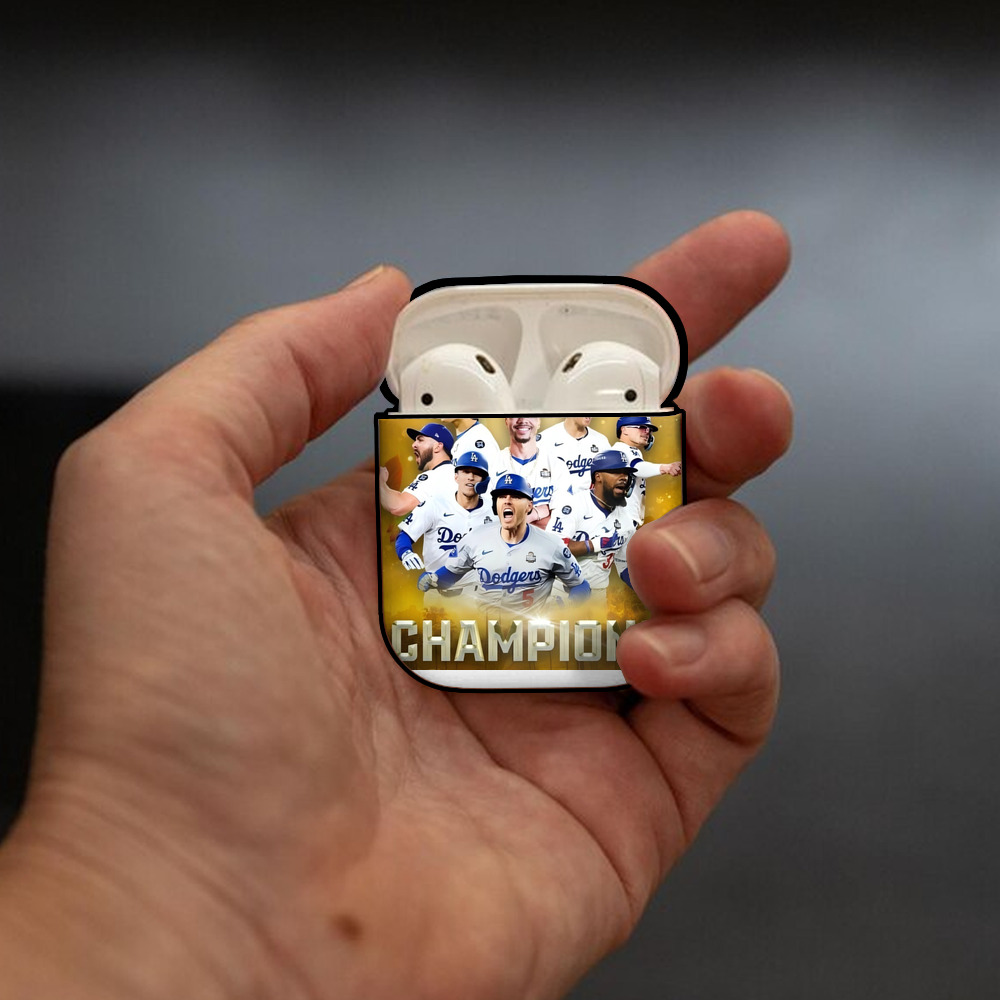  AirPods 2 Case Hard Shell Black, Flexible PC Material, Precise Cutouts, Full Protection, Anti-Fingerprint, Washable, Includes Keychain – Durable & Slim Design