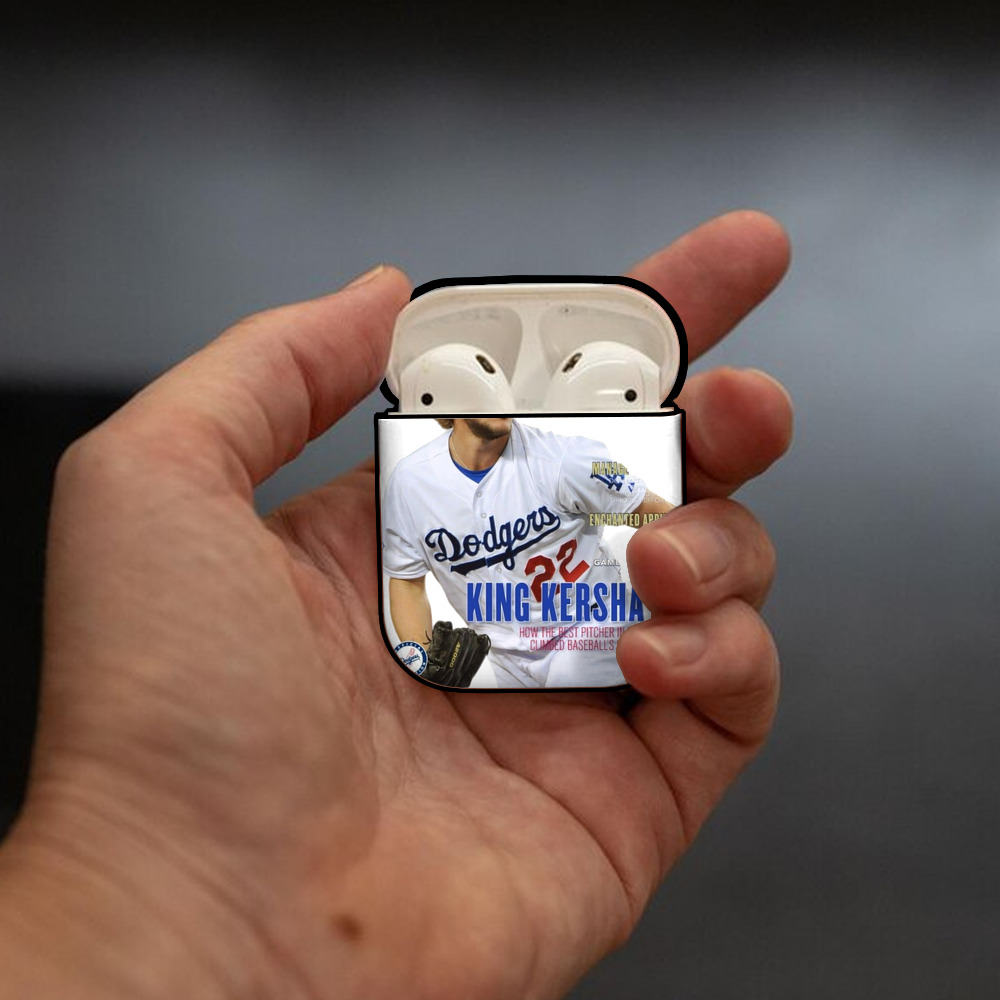  AirPods 2 Case Hard Shell Black, Flexible PC Material, Precise Cutouts, Full Protection, Anti-Fingerprint, Washable, Includes Keychain – Durable & Slim Design