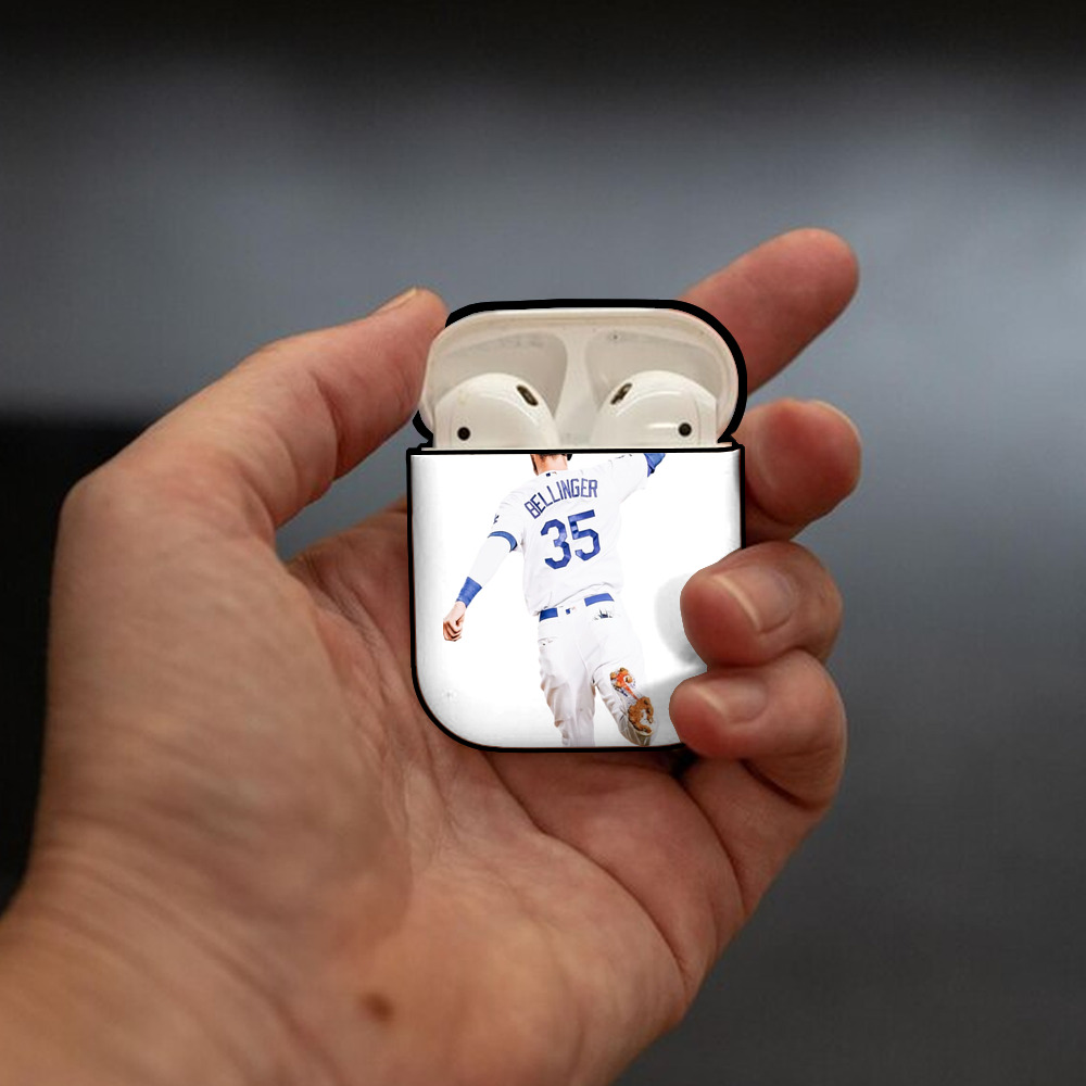  AirPods 2 Case Hard Shell Black, Flexible PC Material, Precise Cutouts, Full Protection, Anti-Fingerprint, Washable, Includes Keychain – Durable & Slim Design