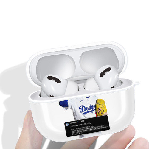  AirPods Pro Hard Case White With Keychain, Durable Flexible PC, Precise Cutouts, Anti-Fingerprint, Yellowing & Scratch Resistant, Full Protection, Washable