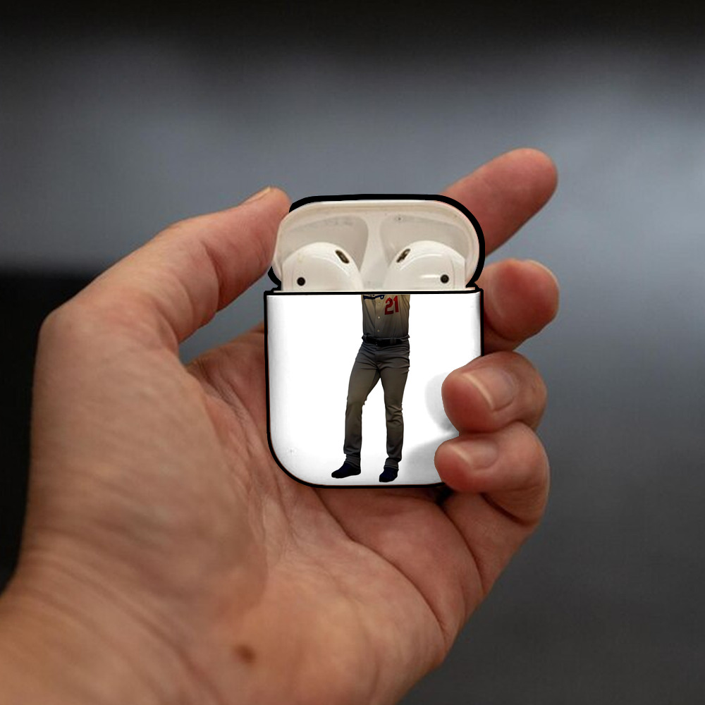  AirPods 2 Case Hard Shell Black, Flexible PC Material, Precise Cutouts, Full Protection, Anti-Fingerprint, Washable, Includes Keychain – Durable & Slim Design